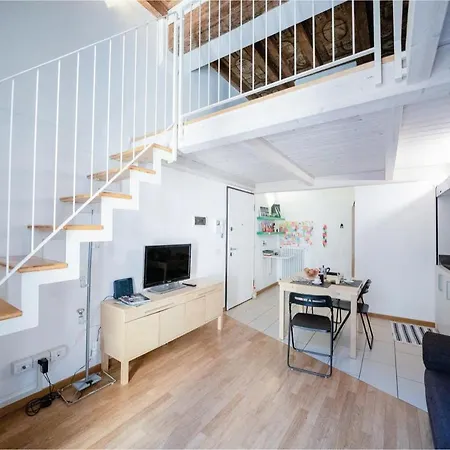 Apartment Tiro - Local House